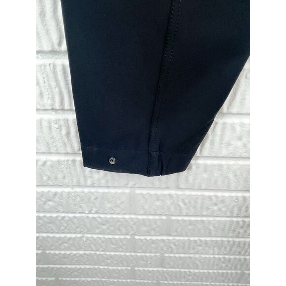 Athleta Size 10 Endless High Rise Cargo Pants in black - Picture 7 of 15